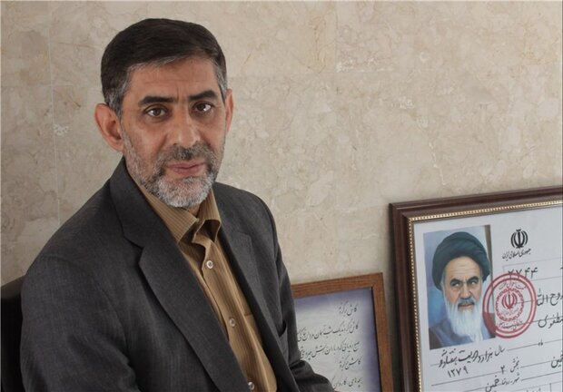 آشنایی با دیدهبان ادبیات پایداری / دغدغه حسام در مسیر انقلاب