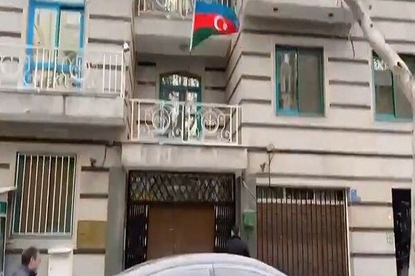 آذربائیجان سفارت پر حملہ آور نے حملے کی وجہ بتا دی+سی سی ٹی وی فوٹیج