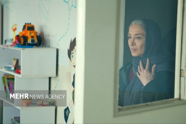 «کاپیتان» با «گلهای باوارده» به «ملت» میآید/ سرطان و جنگ و نفت!