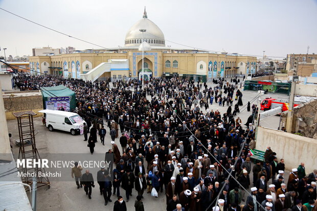 People in Qom condemn desecration of holy Quran in Europe