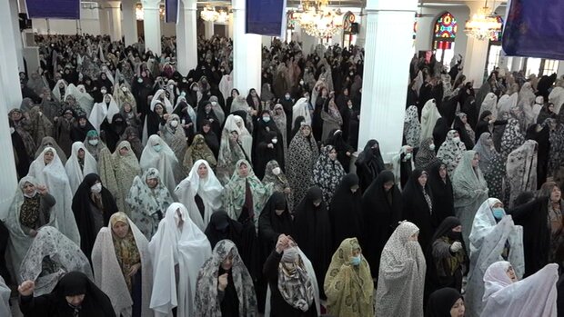 نماز گزاران گیلانی اهانت به قرآن کریم را محکوم کردند