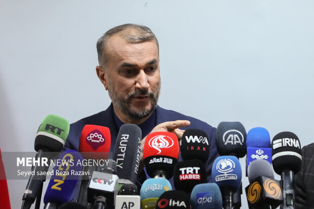 Iran FM says to meet Saudi counterpart soon 