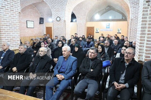 فرصت ورود به حاشیهها را نداریم/مشارکت نخبگان در انتصابات شایسته