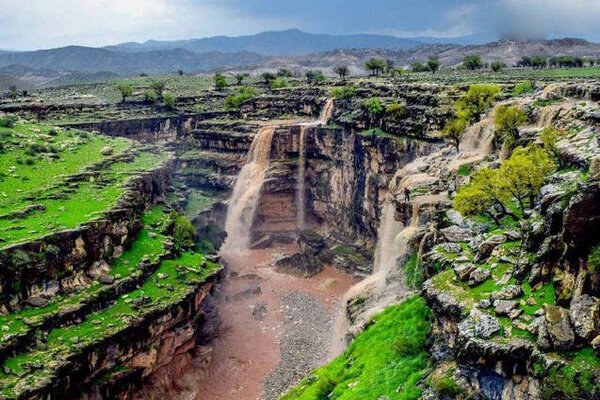 لرستان چهار فصل پذیرای گردشگران