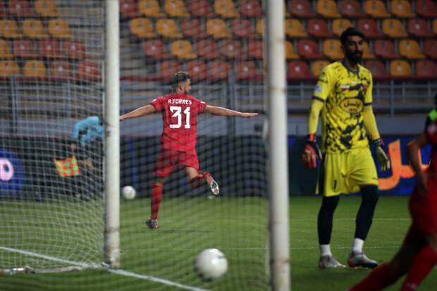 فولاد به دنبال آبروداری قارهای در غیاب استقلال و پرسپولیس