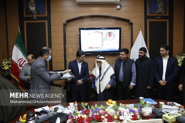 نیازمند مشارکت بیشتر خیرین در حوزه سلامت استان بوشهر هستیم نیازمند مشارکت بیشتر خیرین در حوزه سلامت استان بوشهر هستیم