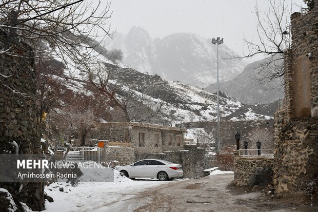 İran'ın doğusunda kar yağışı