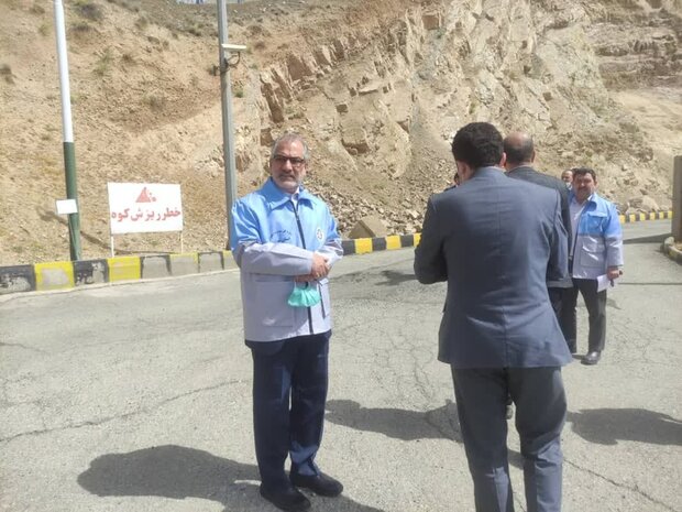 احتمال سقوط سنگ در محورهای کوهستانی استان تهران