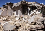 زلزال بقوة 5.9 درجة يضرب مدينة "خوي" شمال غربي البلاد ويخلف 816 جريحا وثلاث وفيات