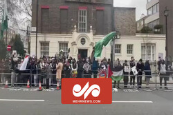 VIDEO: Muslims in UK condemn desecration of the Holy Quran