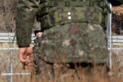 دست سرباز کره جنوبی تصادفا روی ماشه رفت؛ سئول با همسایه خود تماس گرفت