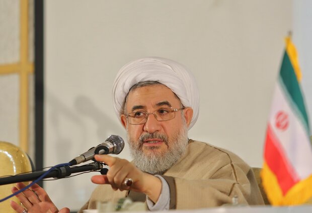 در نظام غرب امری به عنوان آزادی فکر وجود ندارد