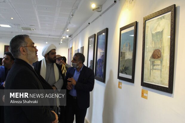 برگزاری افتتاحیه نمایشگاه هنرهای تجسمی فجر در <a href='https://sayeb.ir/tag/%d8%b2%d8%a7%d9%87%d8%af%d8%a7%d9%86'>زاهدان</a>