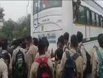 نئی دہلی میں اسکول بس تصادم،25 بچوں سمیت 29 افراد زخمی