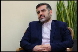 وزیر فرهنگ و ارشاد اسلامی به تماشای«سوگ شفق» نشست