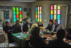 کافه کارآفرینی در کرج با محوریت صنایع دستی برگزار شد