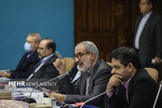 یوسف نوری وزیر آموزش و پرورش در جلسه شورای عالی انقلاب فرهنگی حضور دارد