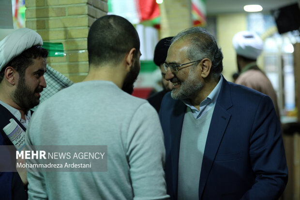 بزرگداشت دهه فجر و نهضت جهاد تبین با سخنرانی معاون پارلمانی رییس جمهور در ورامین