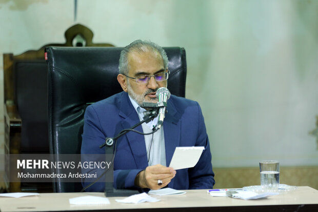 بزرگداشت دهه فجر و نهضت جهاد تبین با سخنرانی معاون پارلمانی رییس جمهور در ورامین