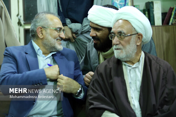 بزرگداشت دهه فجر و نهضت جهاد تبین با سخنرانی معاون پارلمانی رییس جمهور در ورامین