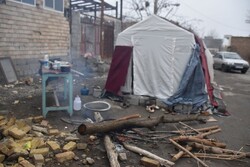 چادر امدادی تنها سرپناه مردم زلزله زده خوی