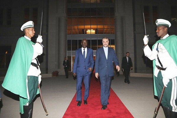 امیرعبداللہیان کی موریطانیہ کے وزیر خارجہ سے ملاقات کے بعد لاطینی امریکہ روانگی