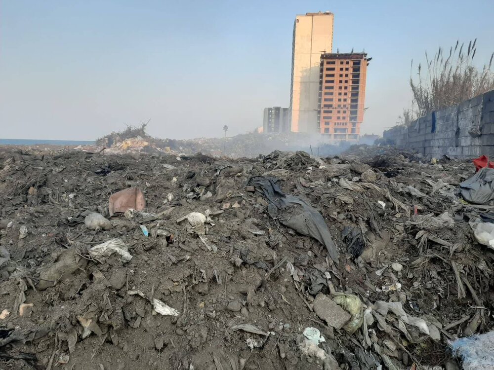 زباله مهمانان نوروزی روی دوش مازندران ماند/ مسافران نامهربان!