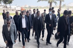 گروه جهادی پزشکی در جزیره خارگ خدمات‌دهی می‌کند