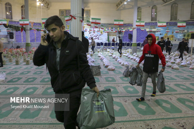 طرح مومنانه به مناسبت دهه فجر