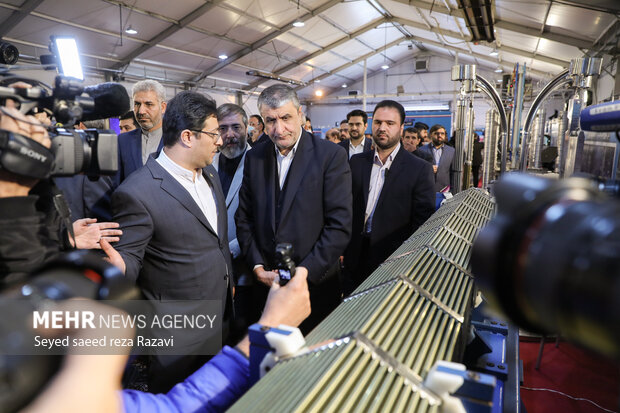 ایران میں جوہری صنعتی مصنوعات کی نمائش کا افتتاح