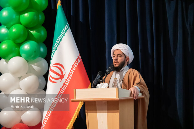 وزیر نیرو در سرخه