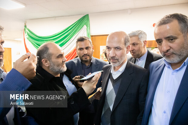 وزیر نیرو در سرخه