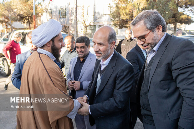 وزیر نیرو در سرخه