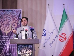 مردم جمهوری آذربایجان؛ شعر مدرن ایران را بسیار می‌پسندند