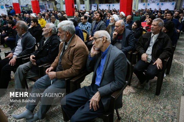 سخنرانی فرمانده ارتش در جشن پیروزی انقلاب