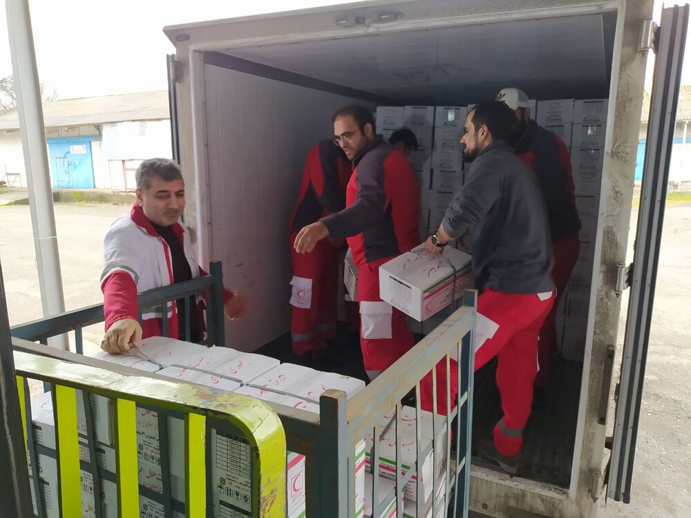 ارسال  ۱۴۸۰ بسته غذایی اضطراری برای زلزله زدگان خوی