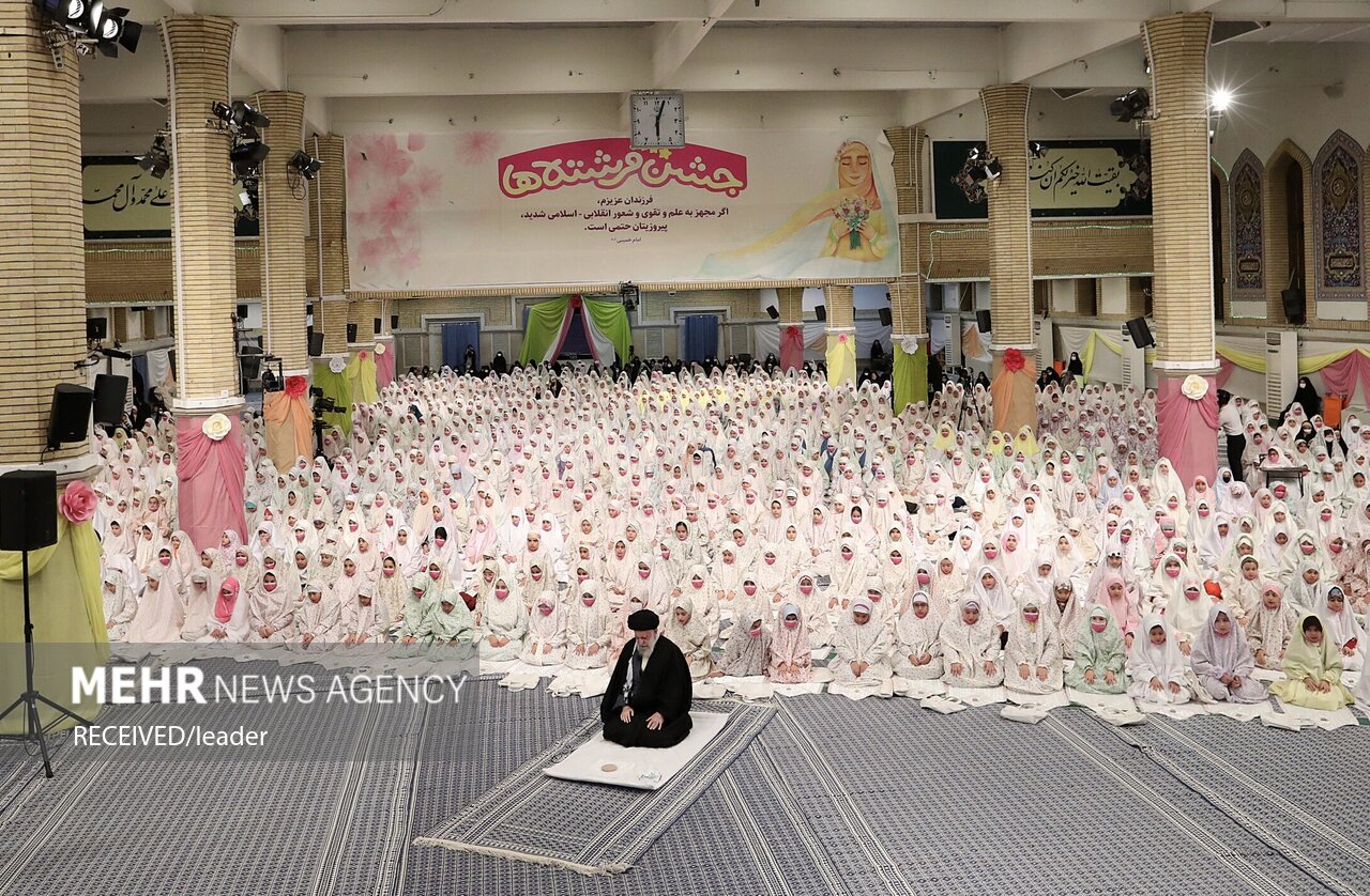 Ayniqsa sexy pozitsiyalar Uolt Disneyning Internetdagi eng mashhur asarlari asosida porno multfilmlar