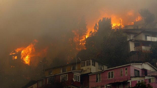 Large wildfire engulfs Greek Island of Evia