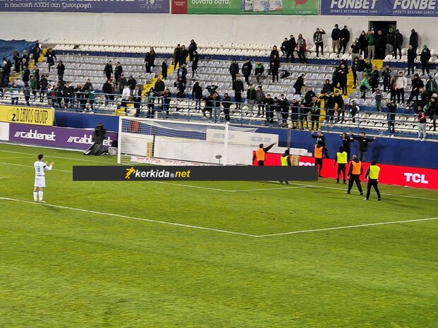 عذرخواهی انصاریفرد به سبک مربی ژاپن و عصبانیت هواداران اومونیا!