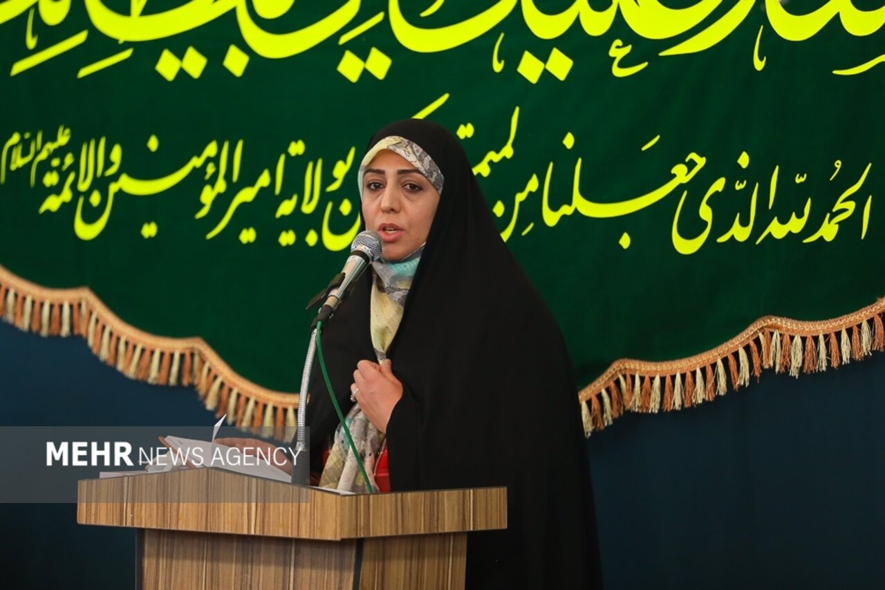 دیدار جمعی از شعرا و مداحان اهل بیت(ع) با امام جمعه قزوین