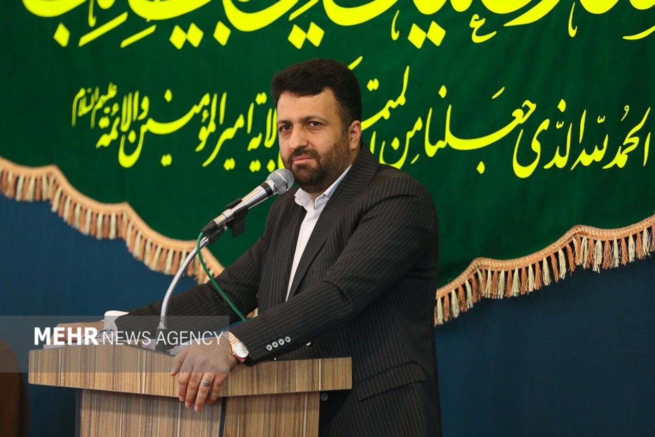 دیدار جمعی از شعرا و مداحان اهل بیت(ع) با امام جمعه قزوین