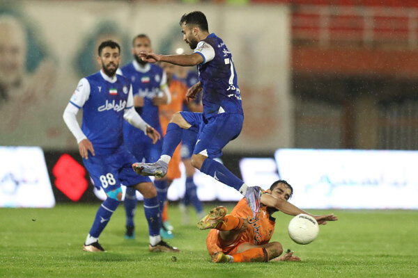 کار پرسپولیس دوباره به فولاد رسید / استقلال باز هم بیسرمربی شد 2
