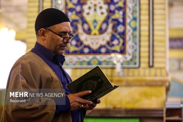 جانب من مراسم الاعتكاف بمسجد "جمكران" في قم المقدّسة