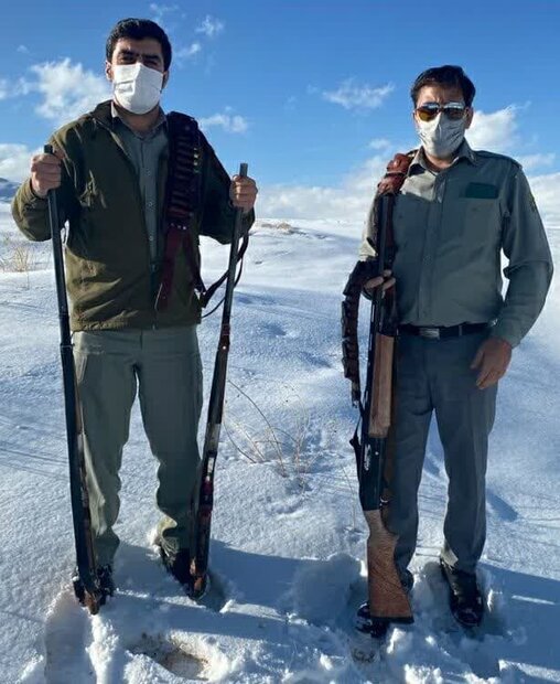 کشف و ضبط ١۵ قبضه اسلحه در مناطق حفاظتشده لرستان