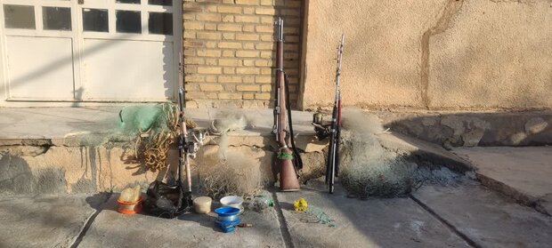 کشف و ضبط ١۵ قبضه اسلحه در مناطق حفاظتشده لرستان