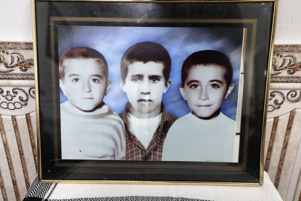 استاندار کرمانشاه از مادر ۳ شهید کودک و نوجوان روانسر تقدیر کرد