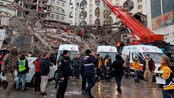 Devastating quake hits Turkey and Syria