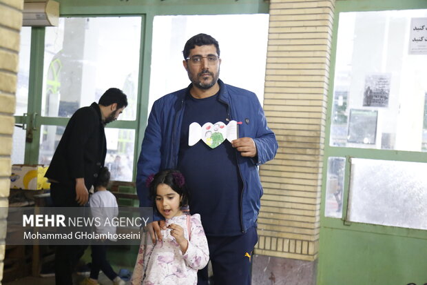 اعتکاف 1401 بوشهر جامع عطار و دانش آموزی