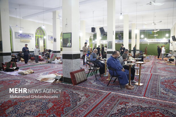 اعتکاف 1401 بوشهر جامع عطار و دانش آموزی