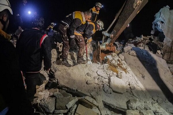 Türkiye'deki deprem Suriye'yi de vurdu